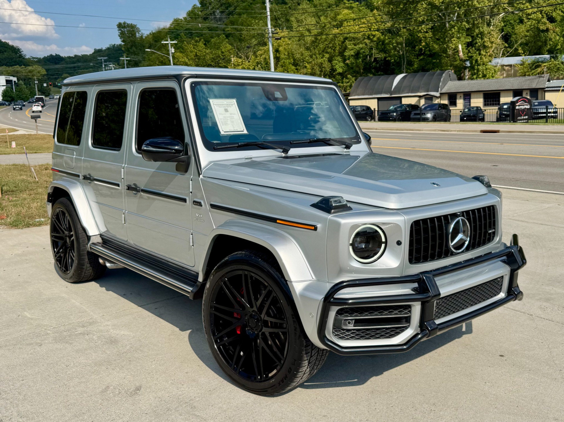 2021 Mercedes-Benz G 63 AMG EXCLUSIVE INTERIOR PKG PLUS, AMG NIGHT PKG W/AMG CARBON FIBER TRIM