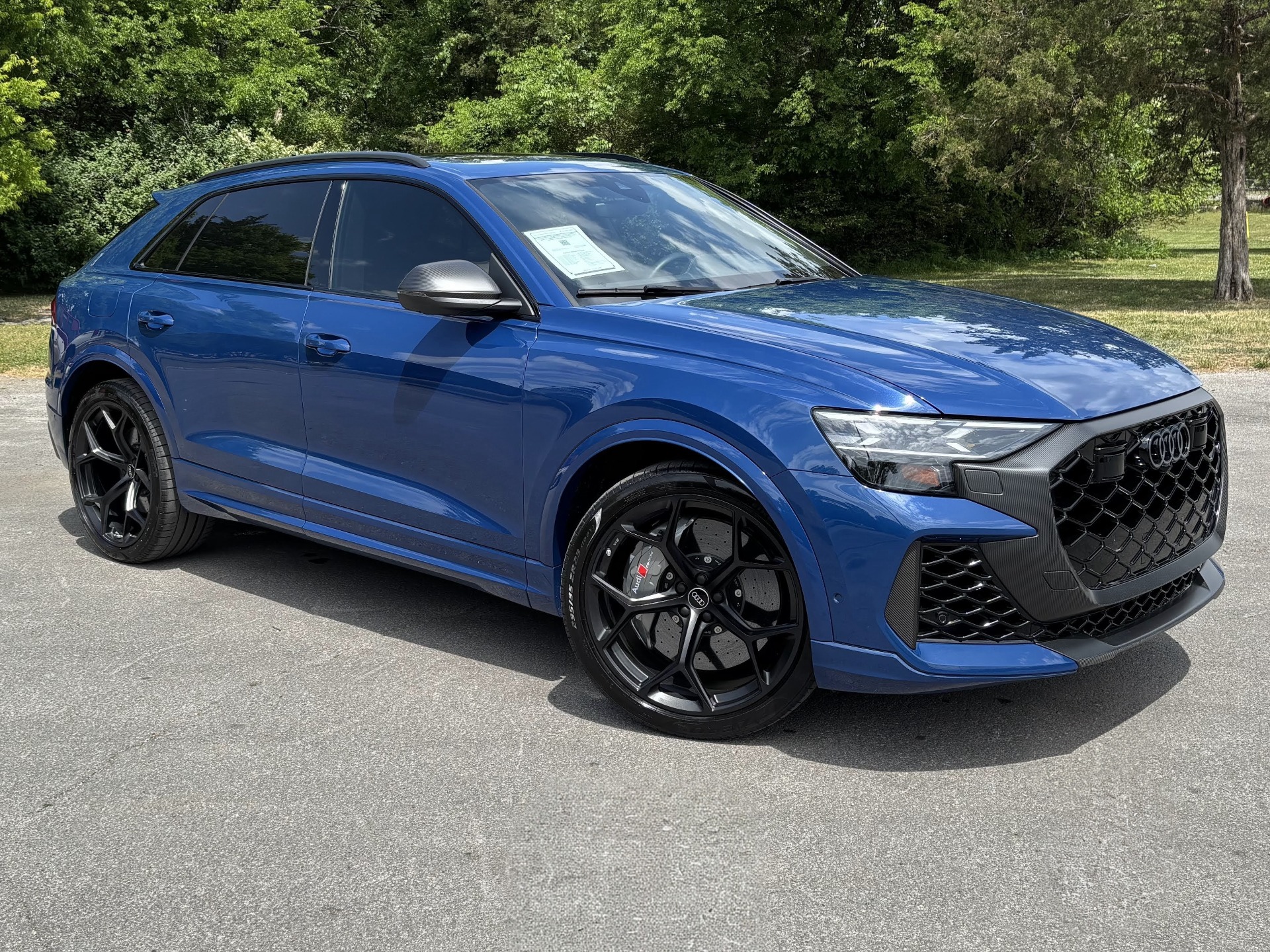2025 Audi RS Q8 performance 4.0T quattro w/ MATTE CARBON PKG, EXECUTIVE PKG, LUXURY PKG, RS EXHAUST