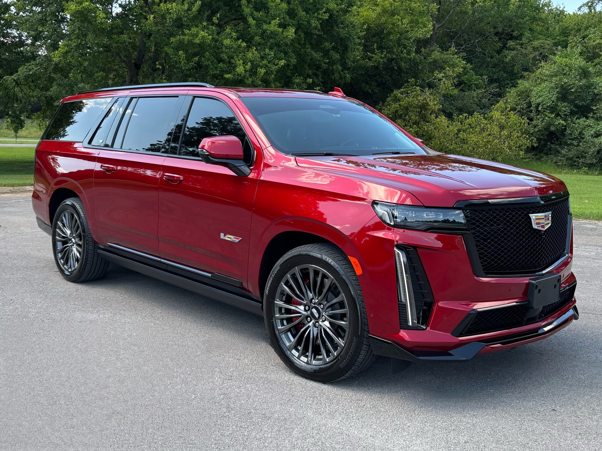 2023 Cadillac Escalade-V ESV