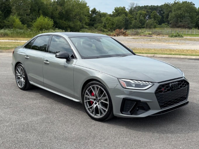 2022 Audi S4 Premium Plus
