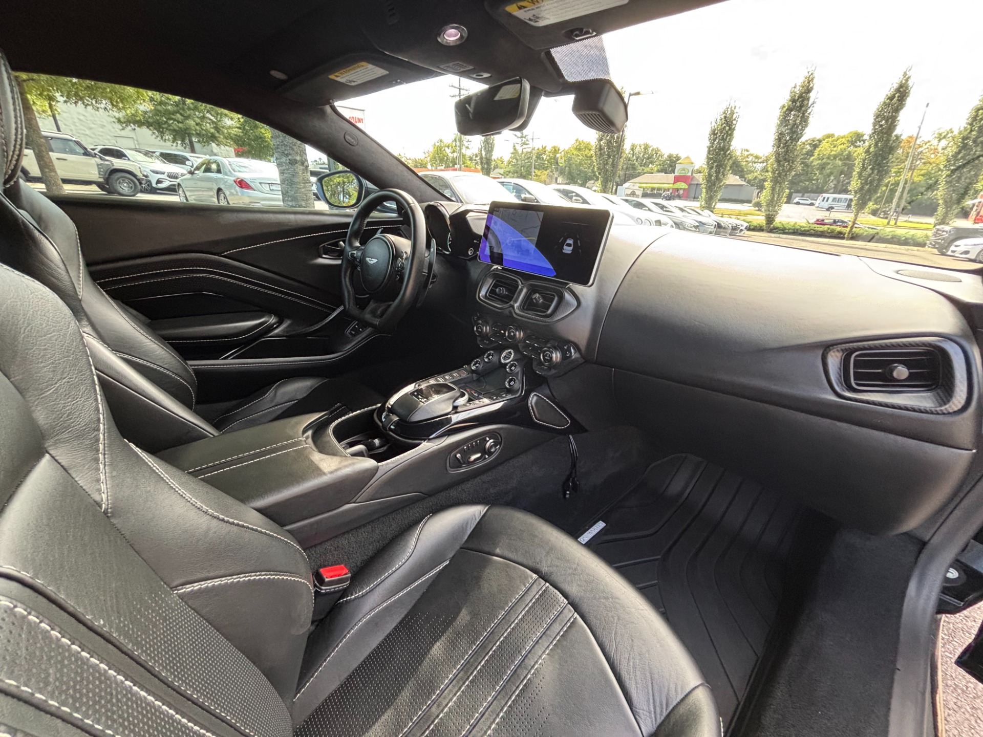 2019 Aston Martin Vantage Base - Photo 17