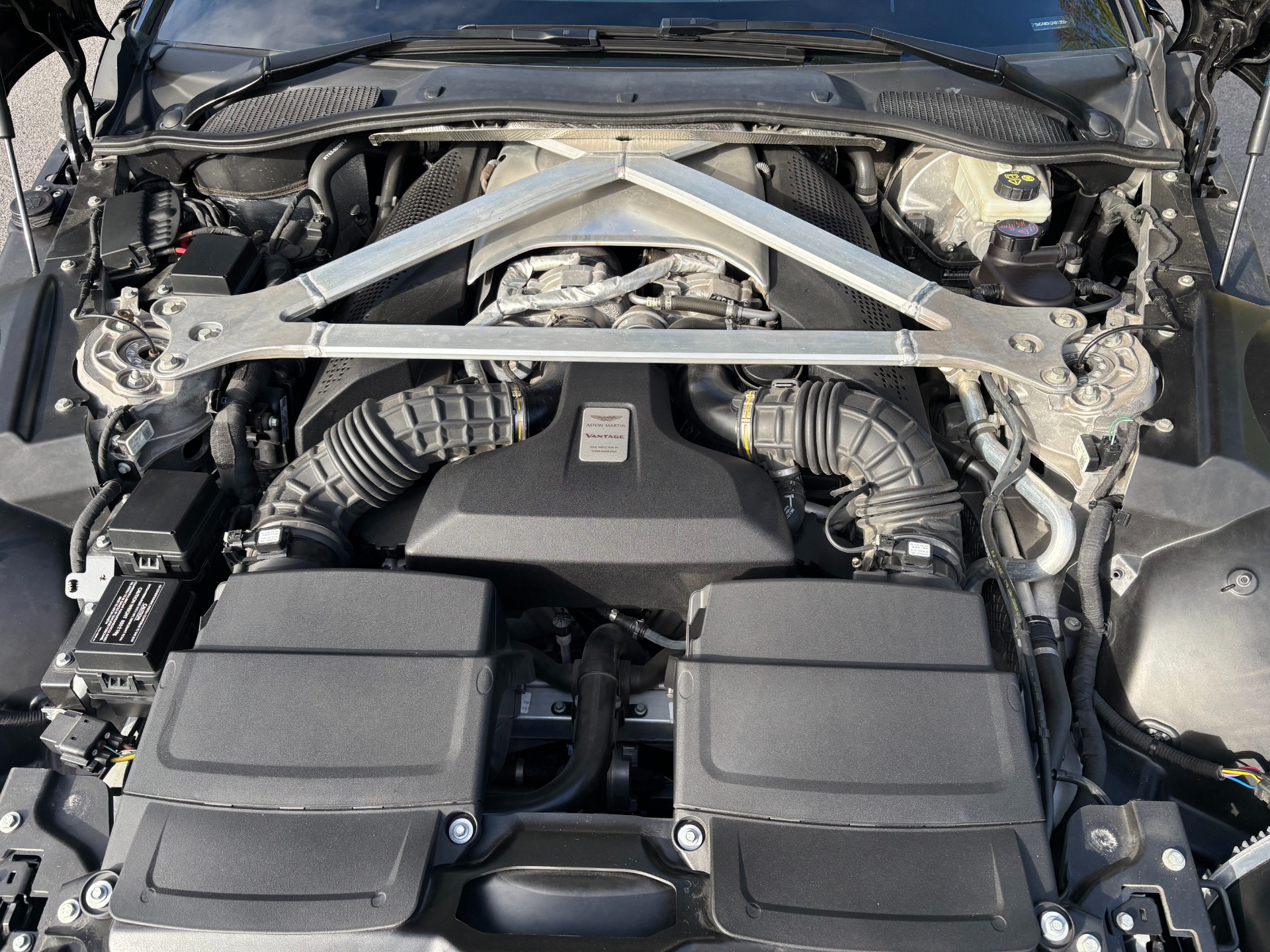 2019 Aston Martin Vantage Base - Photo 36