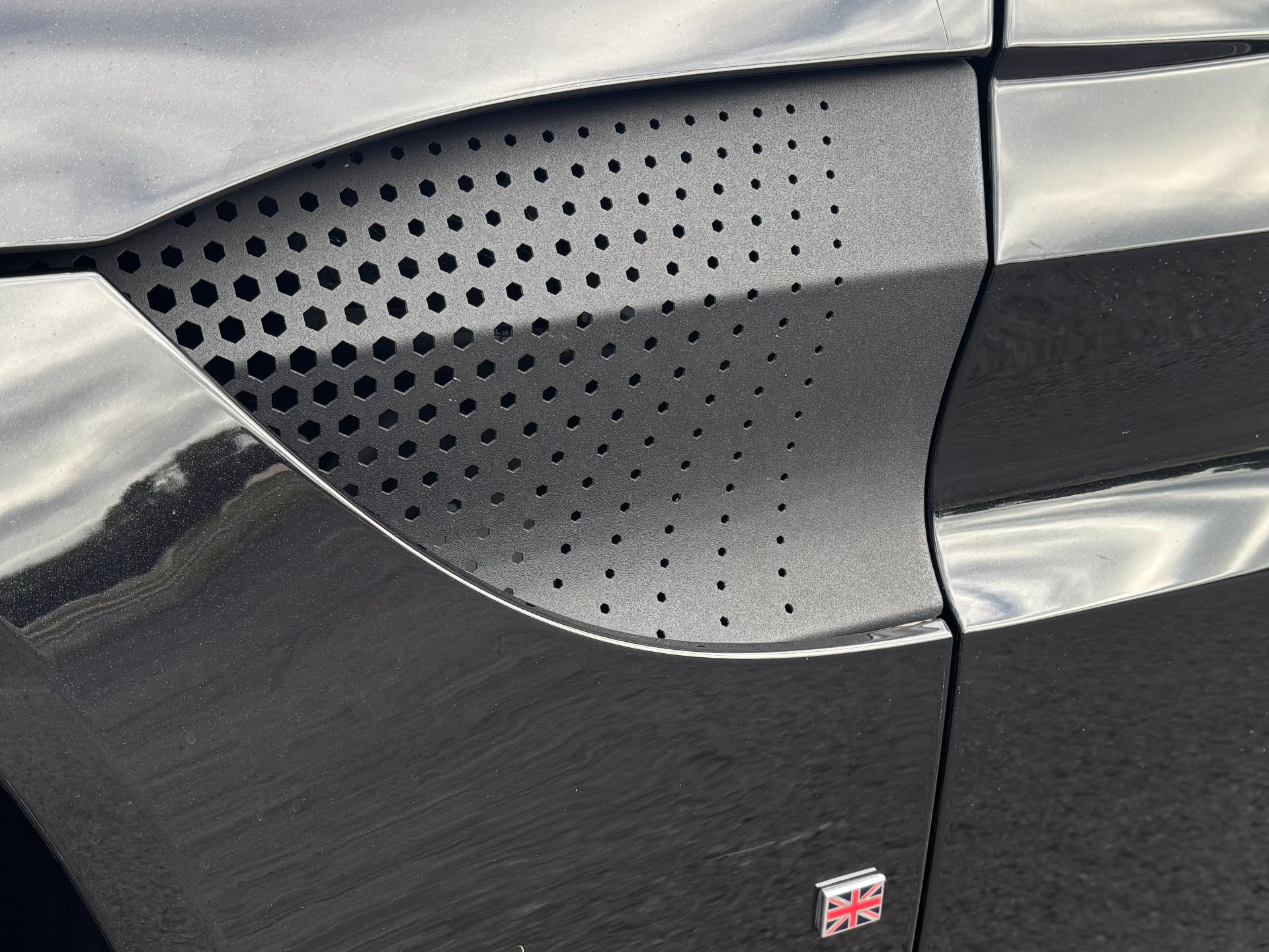2019 Aston Martin Vantage Base - Photo 41