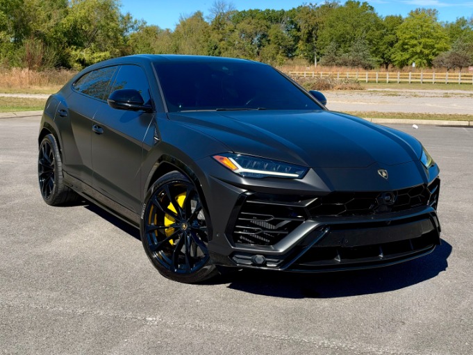 2020 Lamborghini Urus