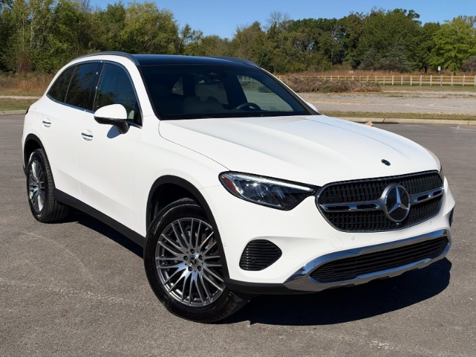 2026 Mercedes-Benz GLC Base