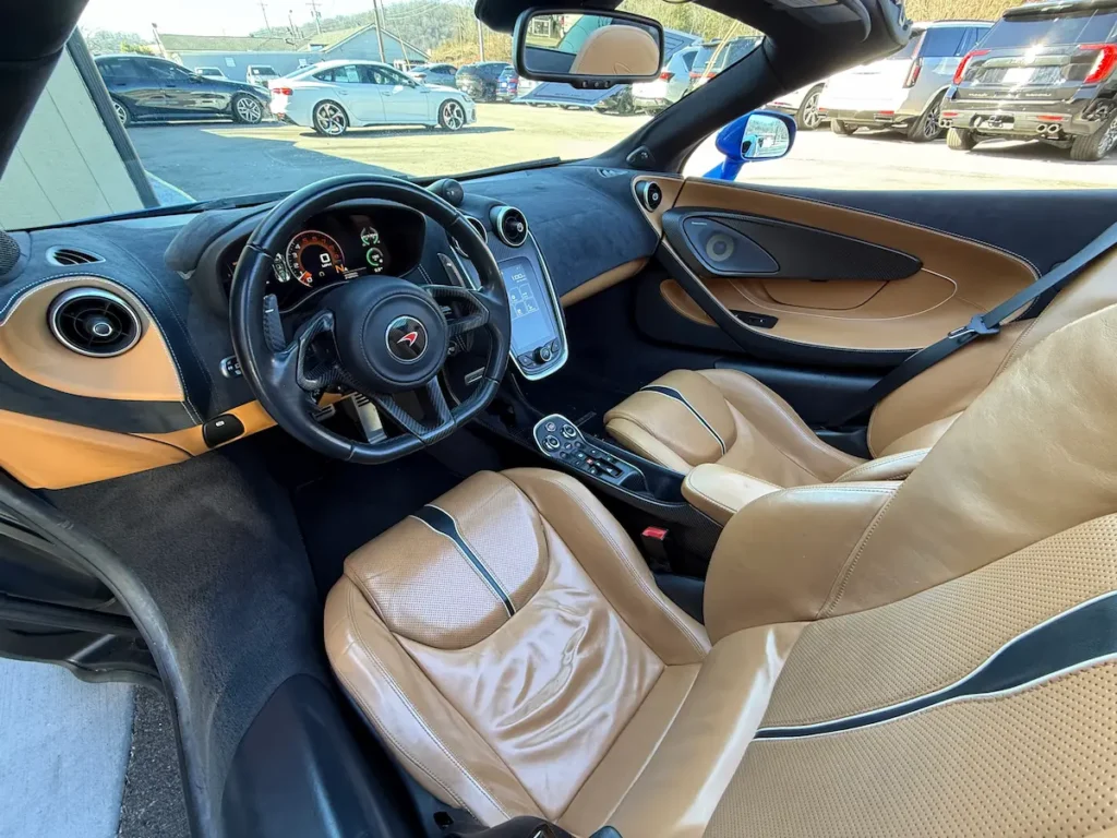 Interior cockpit of a 2018 McLaren 570S Spider