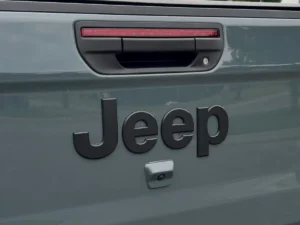 Close-up of Jeep tailgate on 2025 Gladiator Nighthawk