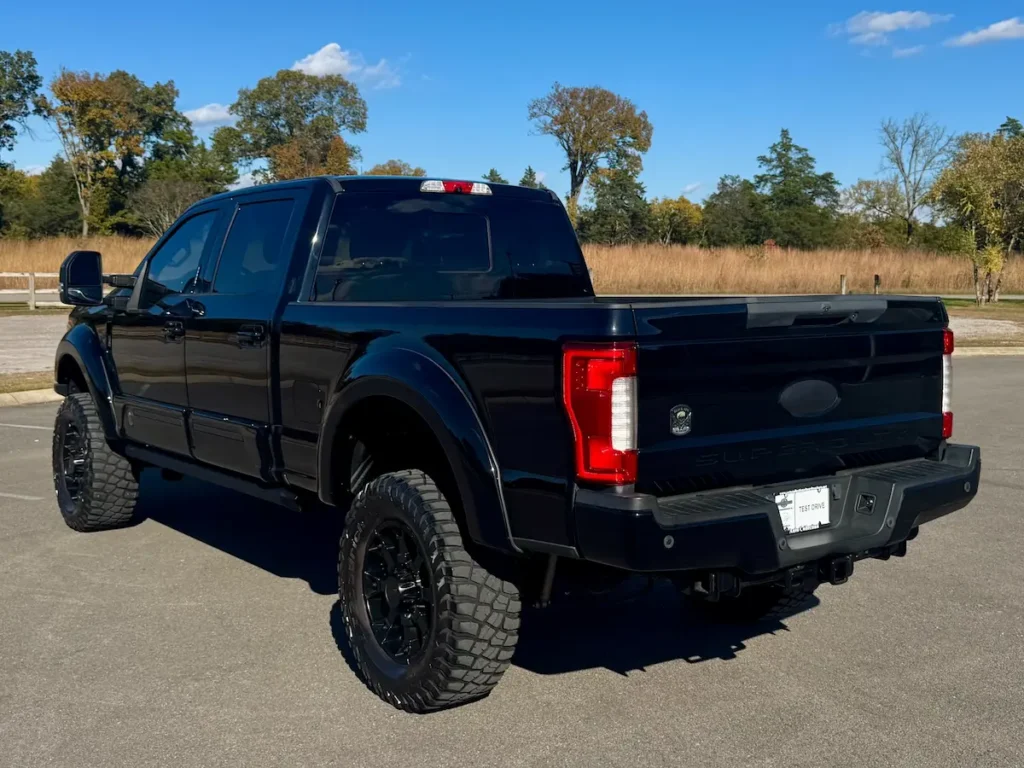 2019 Ford F-250 Super Duty Lariat rear exterior view