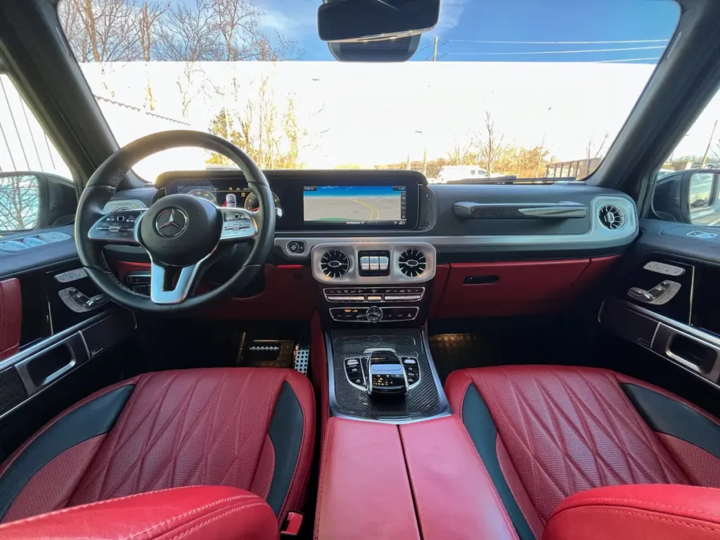 Dashboard and digital display in 2021 Mercedes-Benz G 550 AMG Line