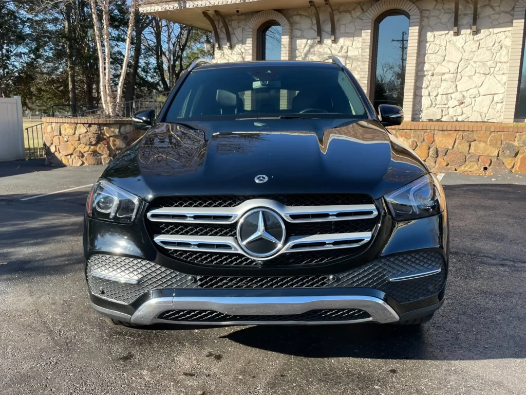 Used 2023 Mercedes-Benz GLE 350 4MATIC with premium package and panorama roof