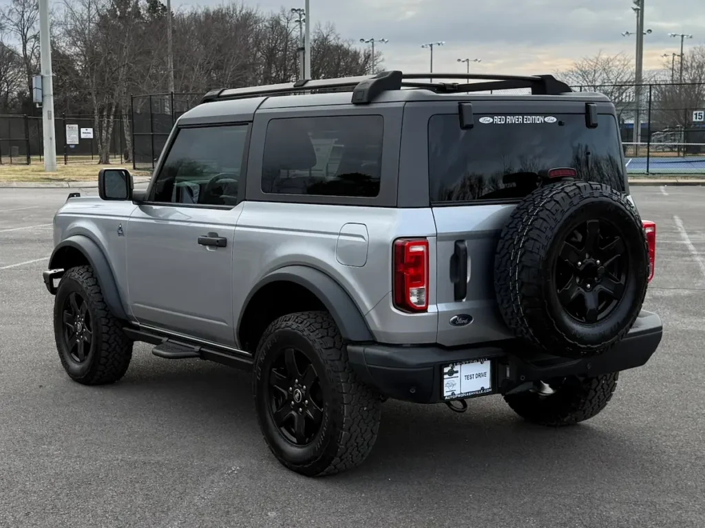 2024 Ford Bronco Black Diamond rear exterior with spare tire