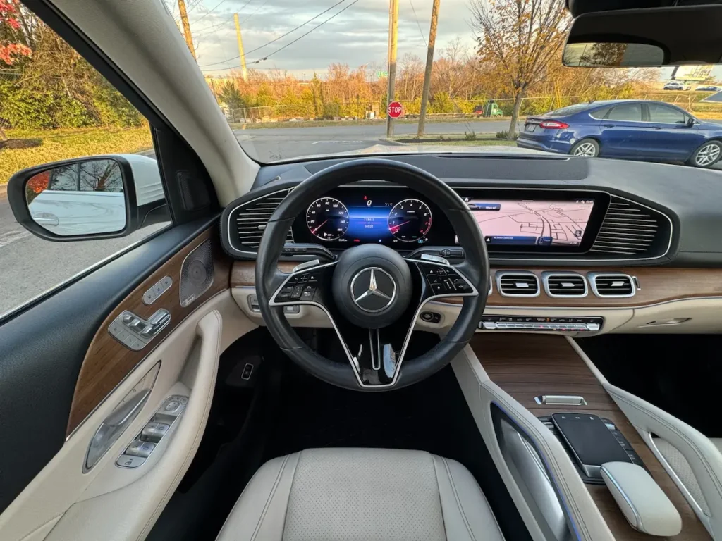 Mercedes-Benz GLS 450 interior dashboard and driver cockpit